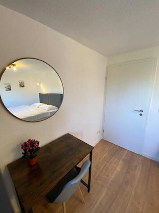 Nisay Home - 3 Room Apartment - A3 Людвигсбург Экстерьер фото