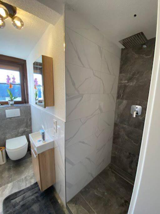 Nisay Home - 3 Room Apartment - A3 Людвигсбург Экстерьер фото
