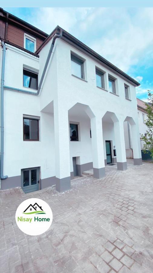 Nisay Home - 3 Room Apartment - A3 Людвигсбург Экстерьер фото